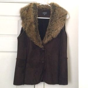 Tribal vest, NWOT, M!